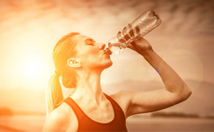 夜跑后可以喝水吗 夜跑后怎么喝水才健康