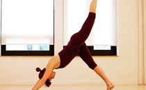 开肩开背瘦大腿 瑜伽开肩的重要性和正确方法